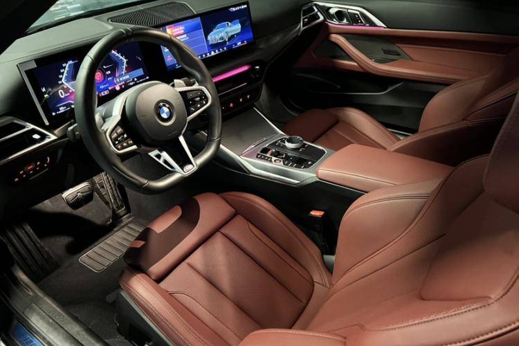 Used BMW 4 Series 2024 430i M Sport Night Edition Interior 1