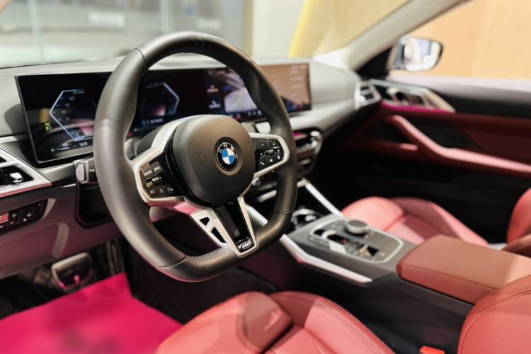 Used BMW 4 Series 2024 425i M Sport Package Interior 6