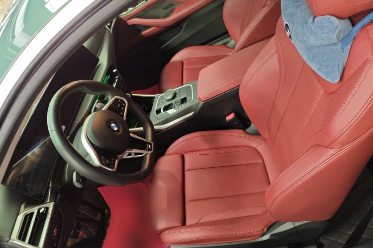 Used BMW 4 Series 2024 425i M Sport Package Left Front Seat