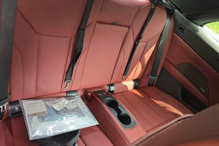 Used BMW 4 Series 2024 430i Convertible M Sport Night Edition Package Left Rear Seat