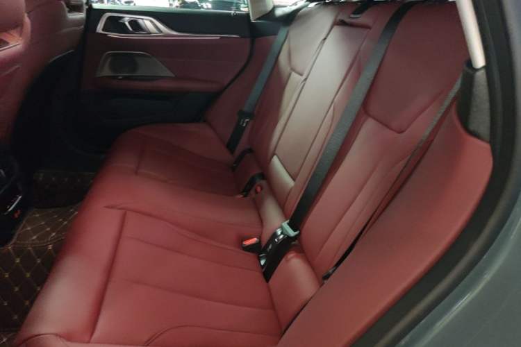 Used BMW 4 Series 2024 425i Gran Coupe M Sport Package Left Rear Seat