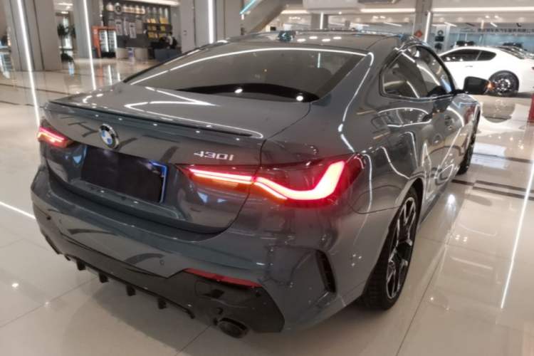 Used BMW 4 Series 2024 430i M Sport Night Edition Rear Right 45 Deg