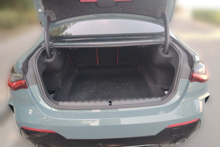 Used BMW 4 Series 2024 430i M Sport Night Edition Trunk
