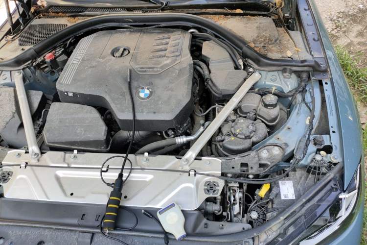 Used BMW 4 Series 2024 430i M Sport Night Edition Engine Bay Left