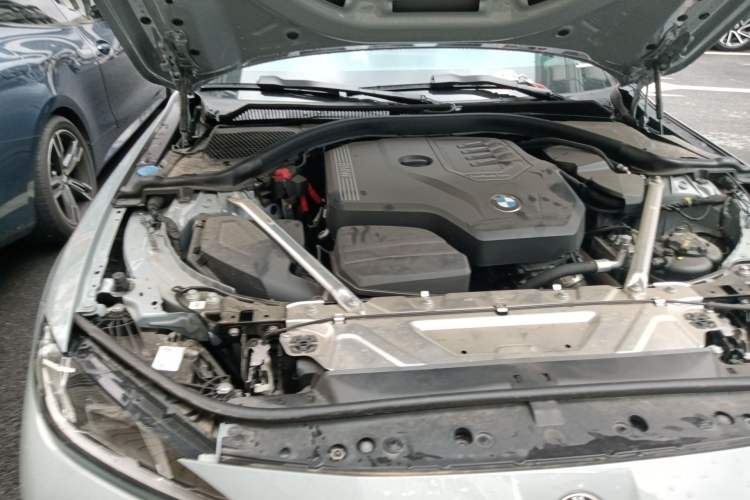 Used BMW 4 Series 2024 425i Gran Coupe M Sport Package Engine Bay Right