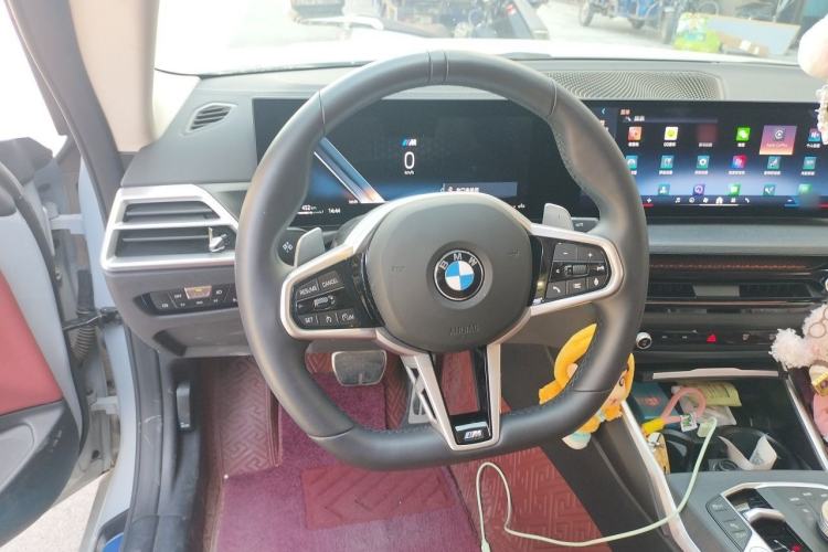 Used BMW 4 Series 2024 425i M Sport Package Steering Wheel