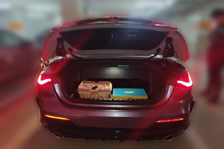 Used BMW 4 Series 2024 425i Convertible M Sport Package Trunk