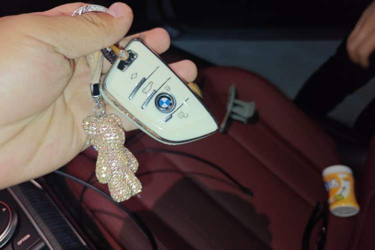 Used BMW 4 Series 2024 425i Convertible M Sport Package Vehicle Key