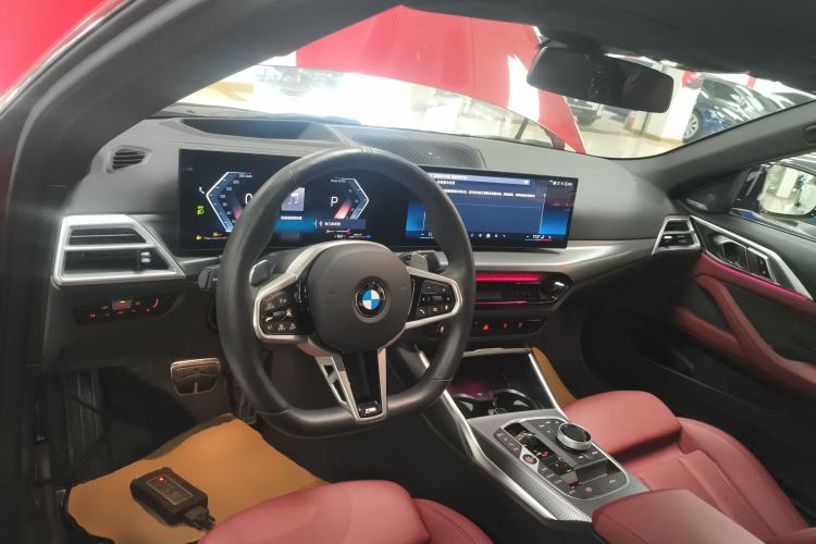Used BMW 4 Series 2024 430i Convertible M Sport Night Edition Package Center Console
