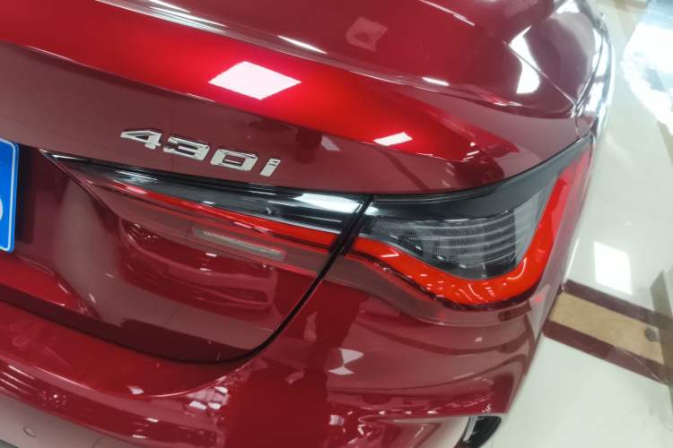 Used BMW 4 Series 2024 430i Convertible M Sport Night Edition Package Exterior 3