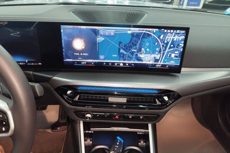 Used BMW 4 Series 2024 430i Convertible M Sport Night Edition Package Audio And AC Panel