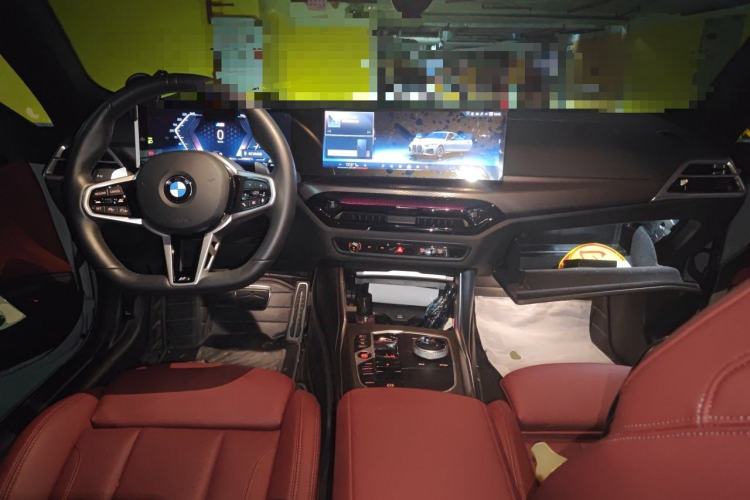 Used BMW 4 Series 2024 430i M Sport Night Edition Center Console