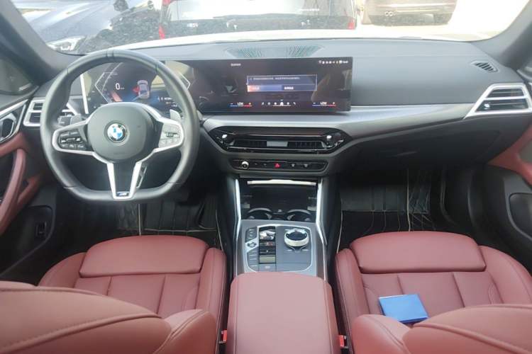 Used BMW 4 Series 2024 430i M Sport Night Edition Center Console