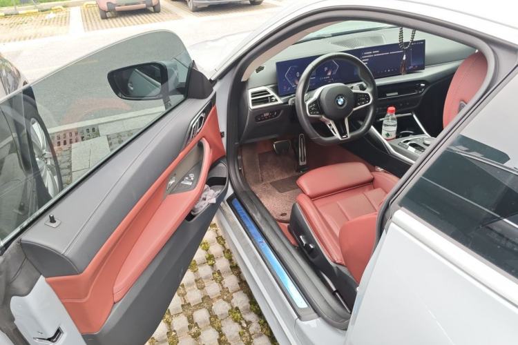 Used BMW 4 Series 2024 425i M Sport Package Driver Seat