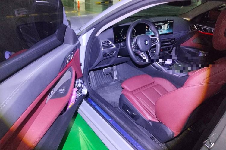 Used BMW 4 Series 2024 425i M Sport Package Driver Seat