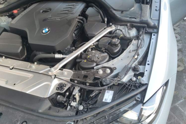 Used BMW 4 Series 2024 430i Gran Coupe M Sport Night Edition Package Engine Bay Left