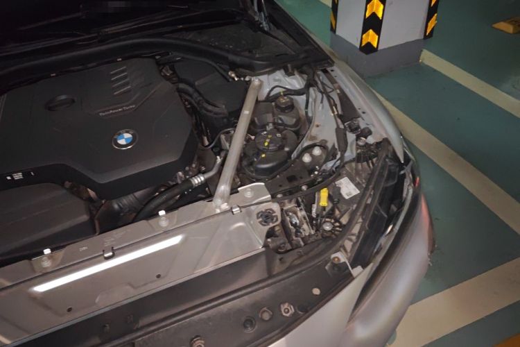 Used BMW 4 Series 2024 430i M Sport Night Edition Engine Bay Left