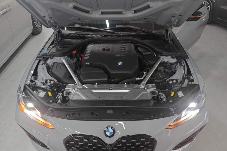 Used BMW 4 Series 2024 430i M Sport Night Edition Engine Bay