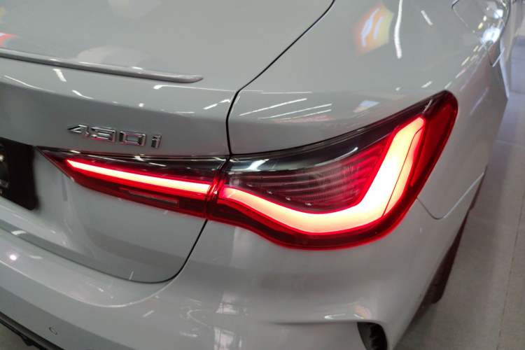 Used BMW 4 Series 2024 430i M Sport Night Edition Exterior 1