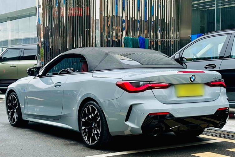 Used BMW 4 Series 2024 430i Convertible M Sport Night Edition Package Exterior 1