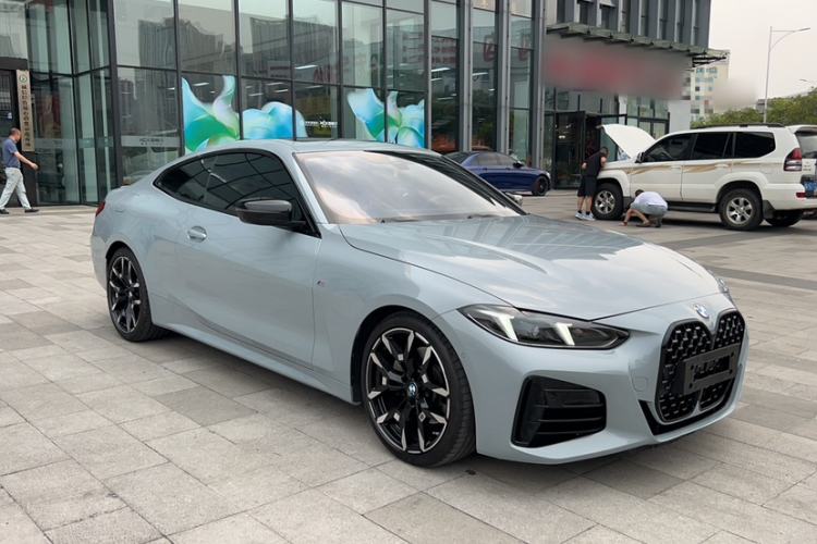 Used BMW 4 Series 2024 430i M Sport Night Edition Exterior 10