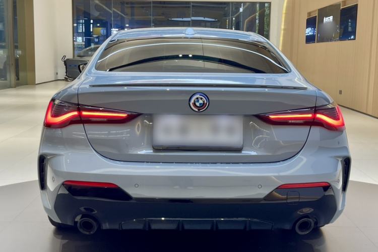 Used BMW 4 Series 2024 430i M Sport Night Edition Exterior 5