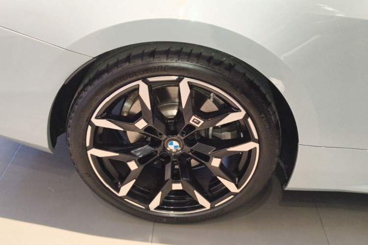 Used BMW 4 Series 2024 430i M Sport Night Edition Exterior 5