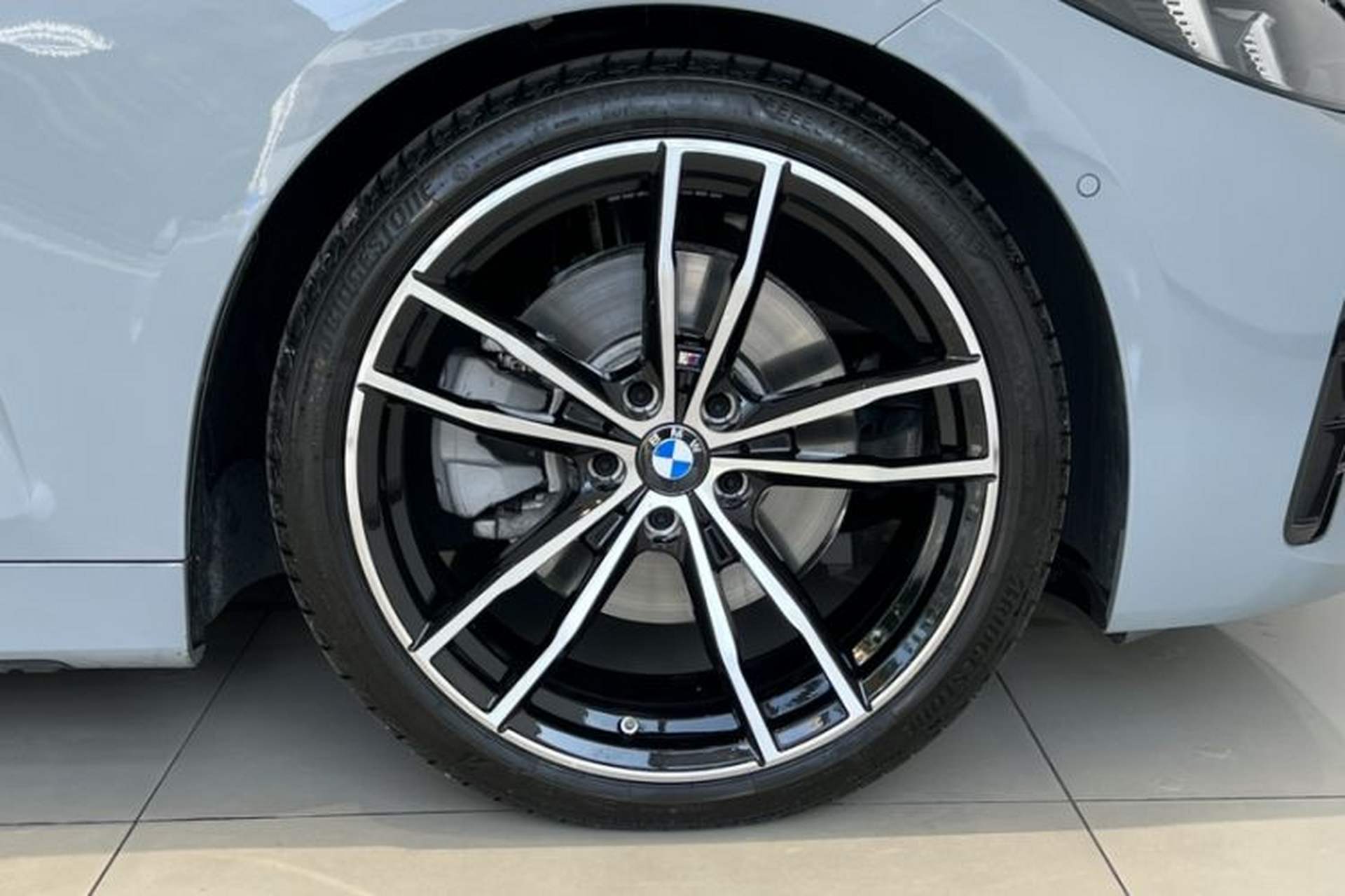 Used BMW 4 Series 2024 430i M Sport Night Edition Exterior 5
