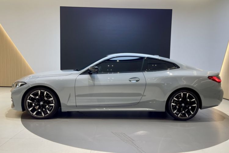 Used BMW 4 Series 2024 430i M Sport Night Edition Exterior 7