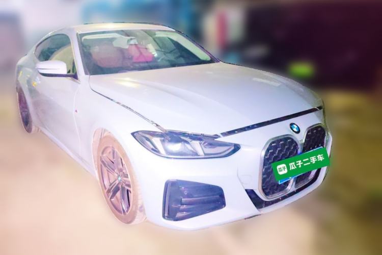 Used BMW 4 Series 2024 425i M Sport Package Front Right 45 Deg