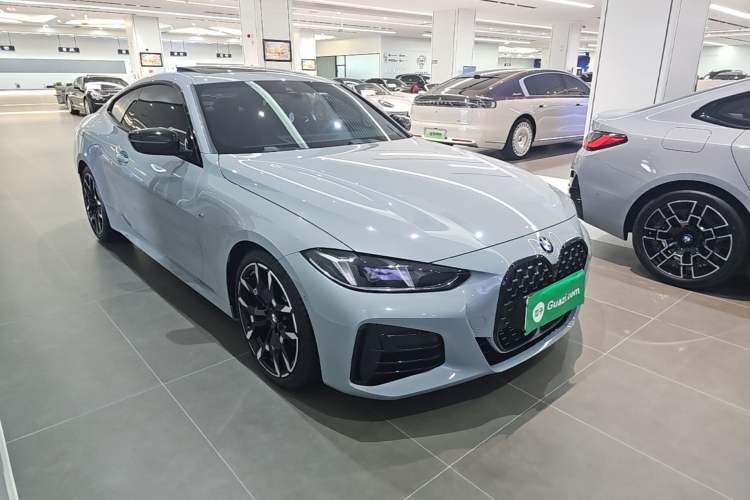 Used BMW 4 Series 2024 430i M Sport Night Edition Front Right 45 Deg