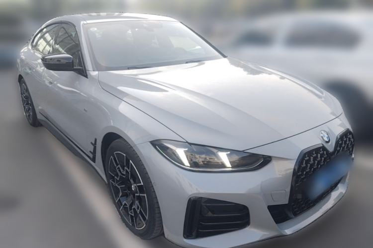 Used BMW 4 Series 2024 430i M Sport Night Edition Front Right 45 Deg