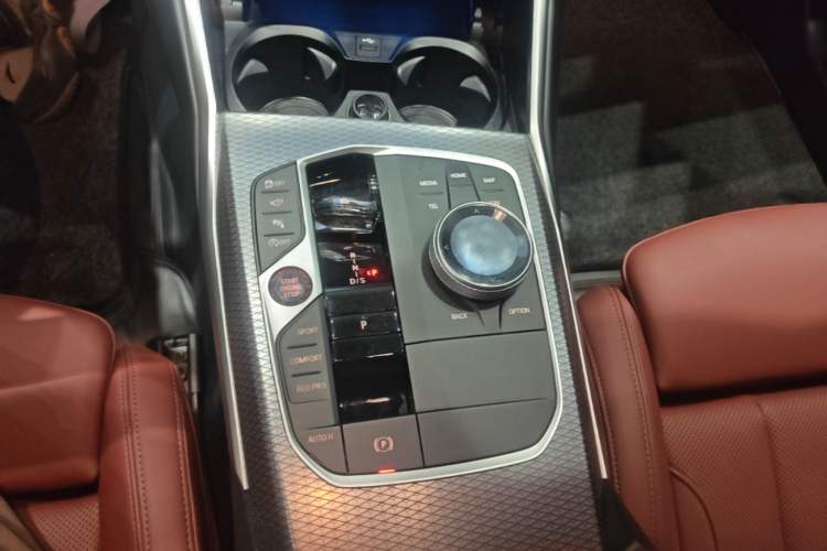 Used BMW 4 Series 2024 430i M Sport Night Edition Gear Lever