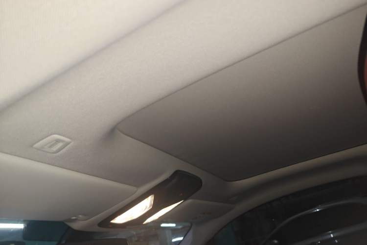 Used BMW 4 Series 2024 425i M Sport Package Headliner