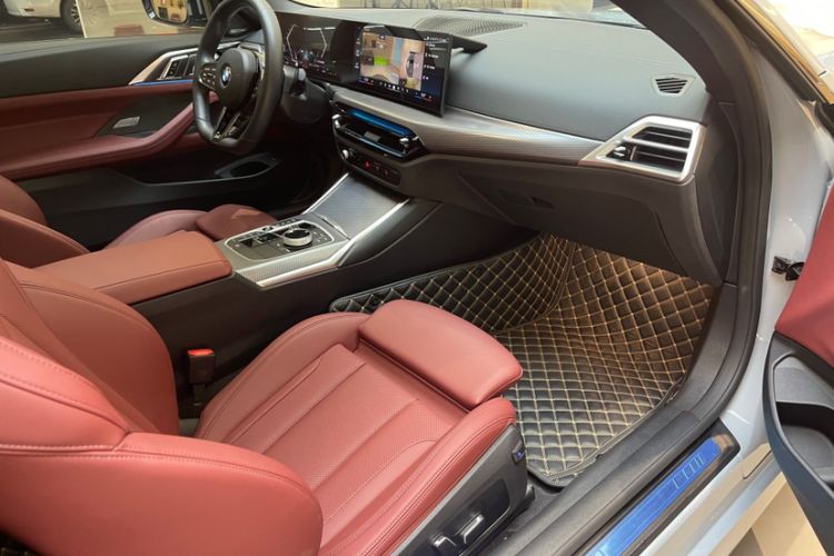 Used BMW 4 Series 2024 430i M Sport Night Edition Interior 10