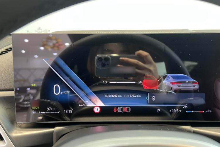 Used BMW 4 Series 2024 430i M Sport Night Edition Interior 4