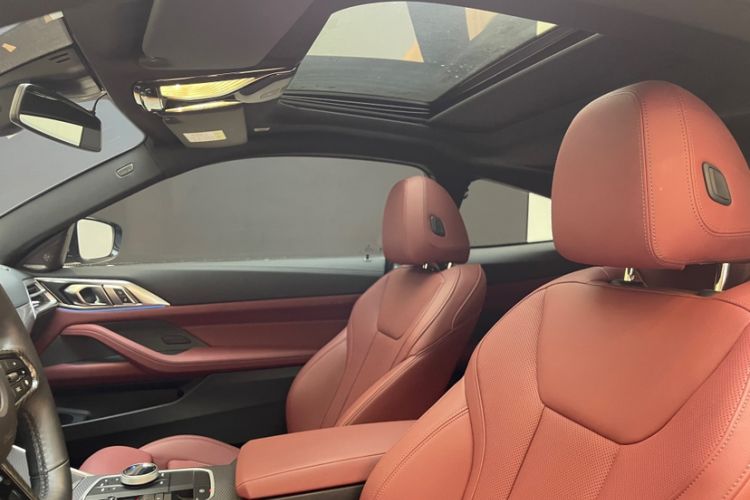 Used BMW 4 Series 2024 430i M Sport Night Edition Interior 8