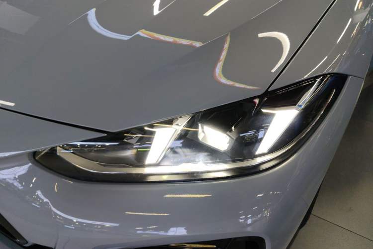 Used BMW 4 Series 2024 430i M Sport Night Edition Left Front Headlight