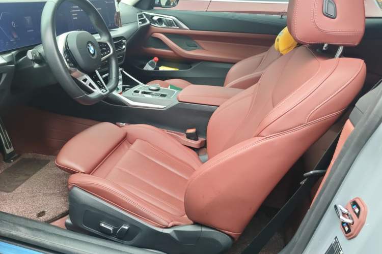 Used BMW 4 Series 2024 425i M Sport Package Left Front Seat