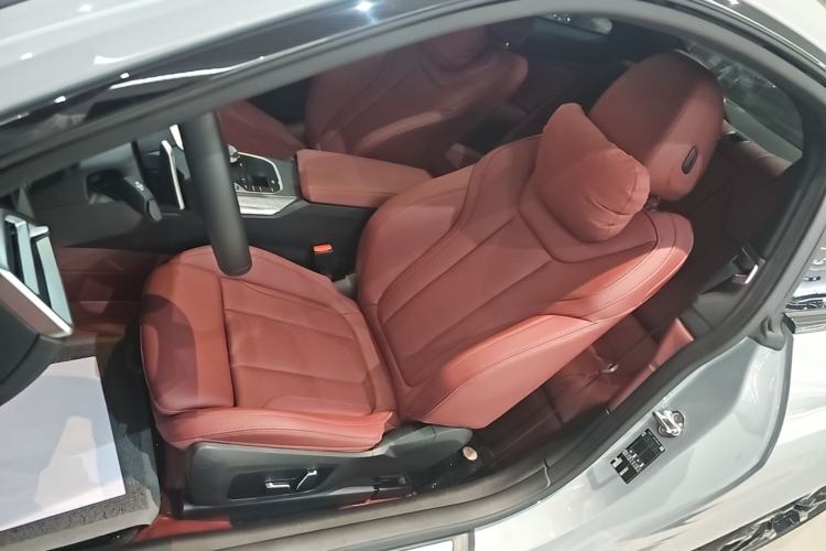 Used BMW 4 Series 2024 430i M Sport Night Edition Left Front Seat