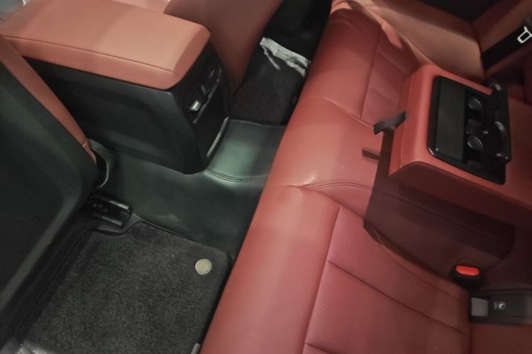 Used BMW 4 Series 2024 430i M Sport Night Edition Left Rear Seat