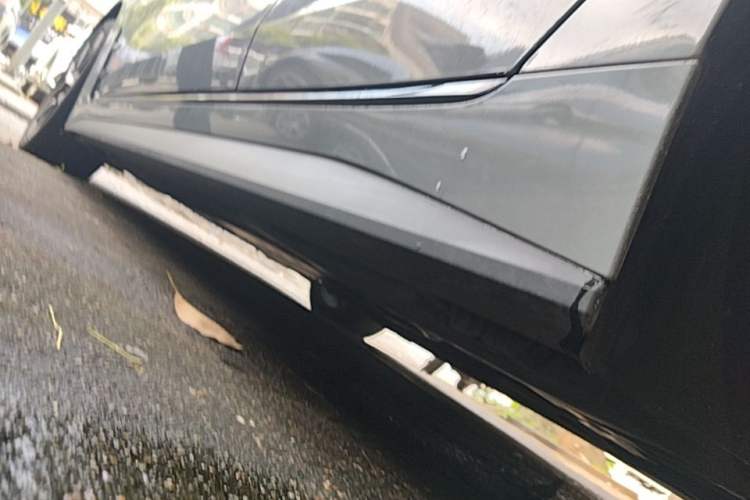 Used BMW 4 Series 2024 425i Gran Coupe M Sport Package Left Side Sill