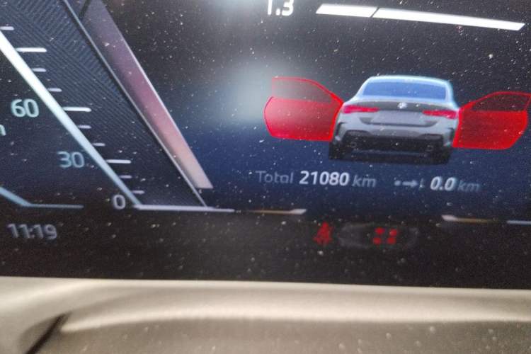 Used BMW 4 Series 2024 425i M Sport Package Odometer Close Up
