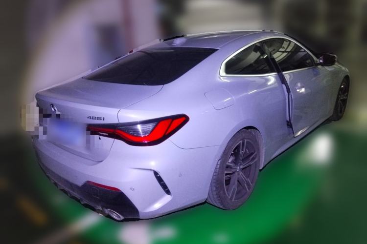 Used BMW 4 Series 2024 425i M Sport Package Rear Right 45 Deg