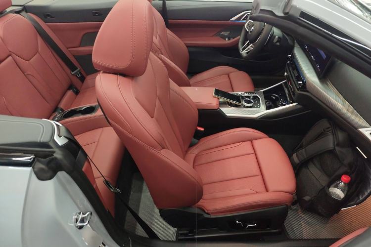 Used BMW 4 Series 2024 430i Convertible M Sport Night Edition Package Right Front Seat