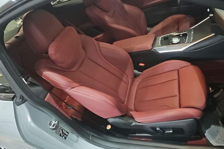 Used BMW 4 Series 2024 430i M Sport Night Edition Right Front Seat