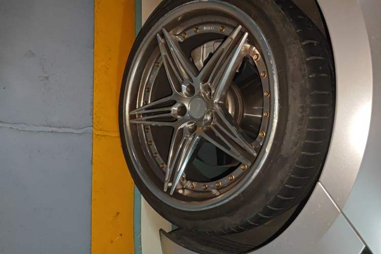 Used BMW 4 Series 2024 430i M Sport Night Edition Right Front Wheel Hub