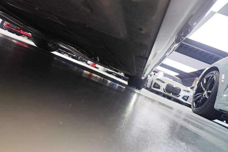 Used BMW 4 Series 2024 430i M Sport Night Edition Right Side Sill