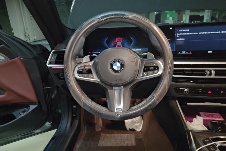 Used BMW 4 Series 2024 425i M Sport Package Steering Wheel