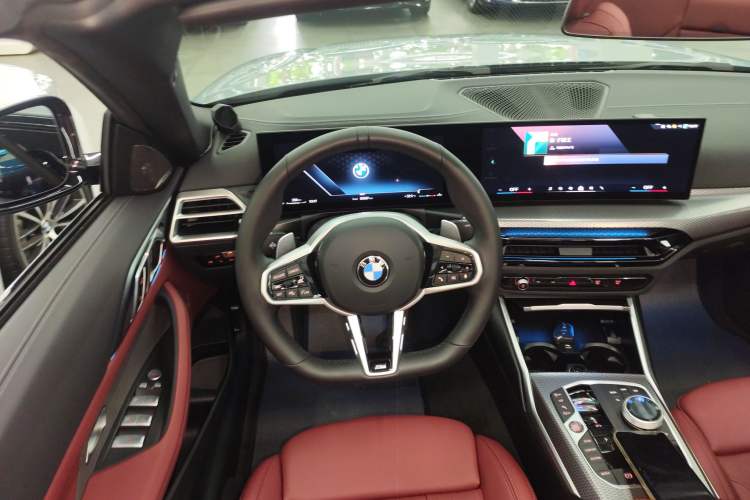 Used BMW 4 Series 2024 430i Convertible M Sport Night Edition Package Steering Wheel